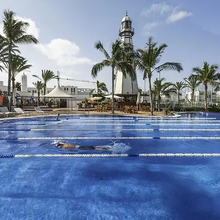 Апартаменты White Volcano Apartment, Free Access To The Fariones Sports Center *