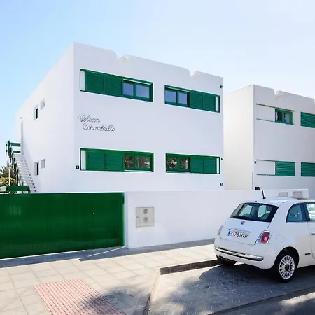 Апартаменты White Volcano Apartment, Free Access To The Fariones Sports Center